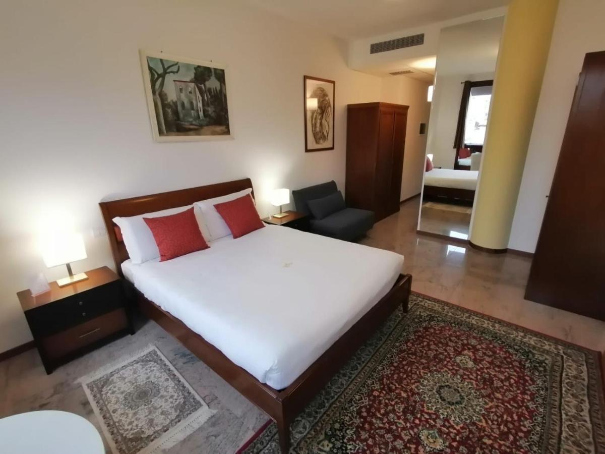 Ego' Residence Ferrara Esterno foto