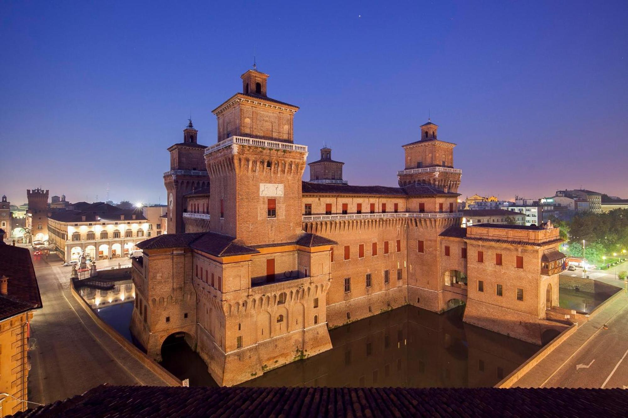 Ego' Residence Ferrara Esterno foto