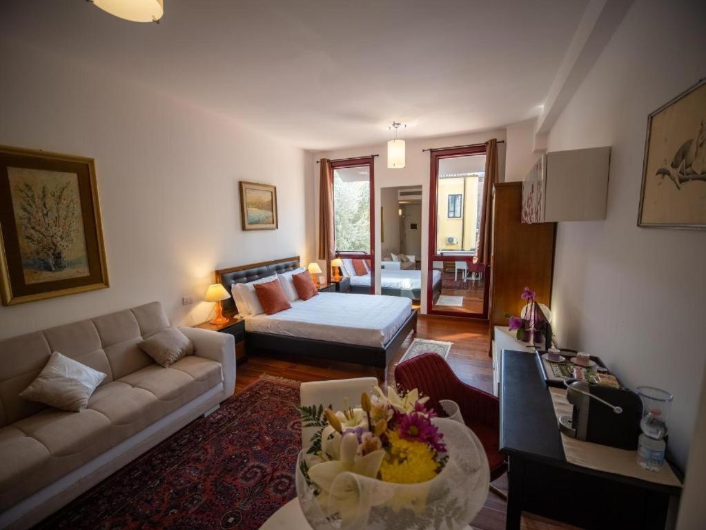 Ego' Residence Ferrara Esterno foto